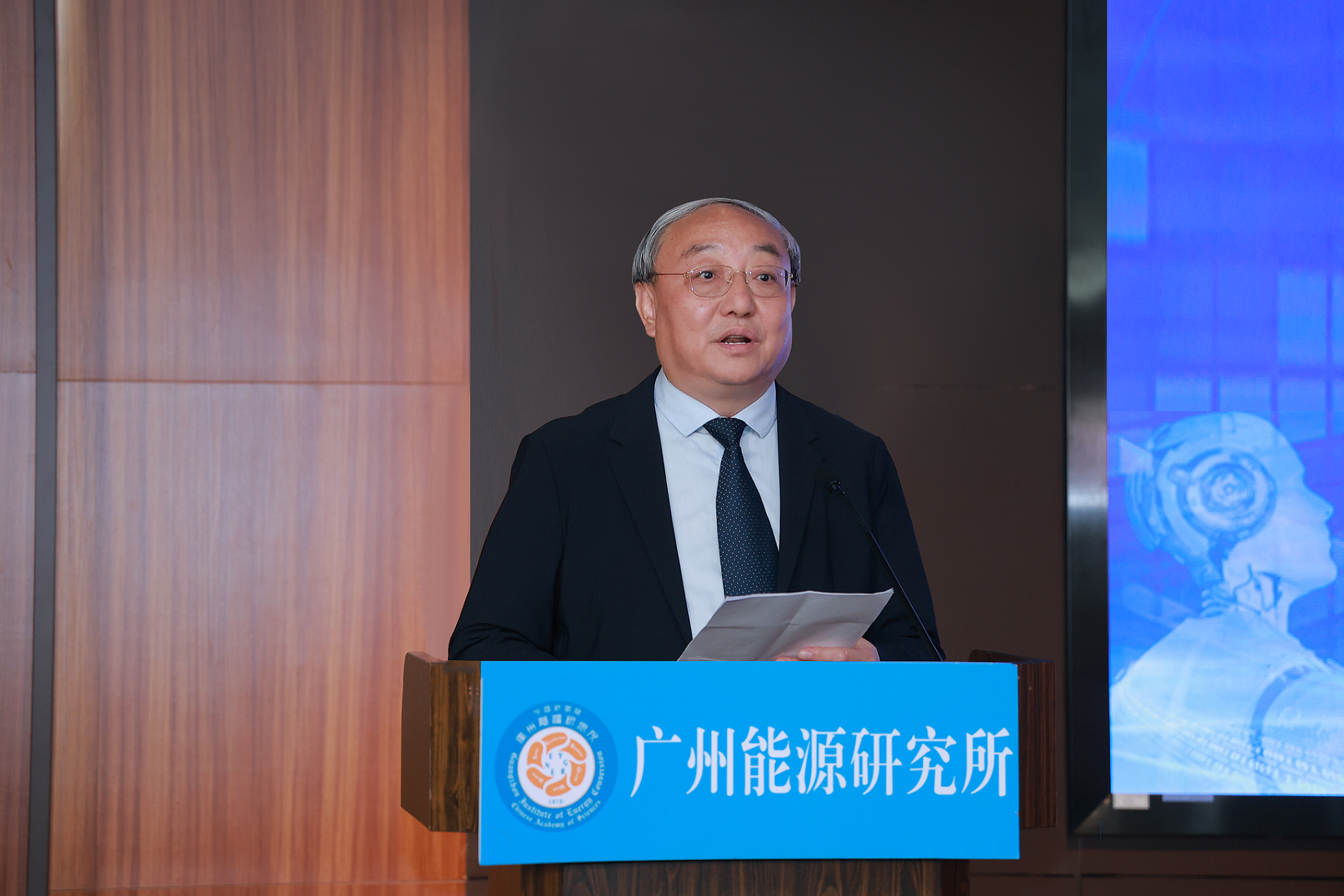 体育app官方下载