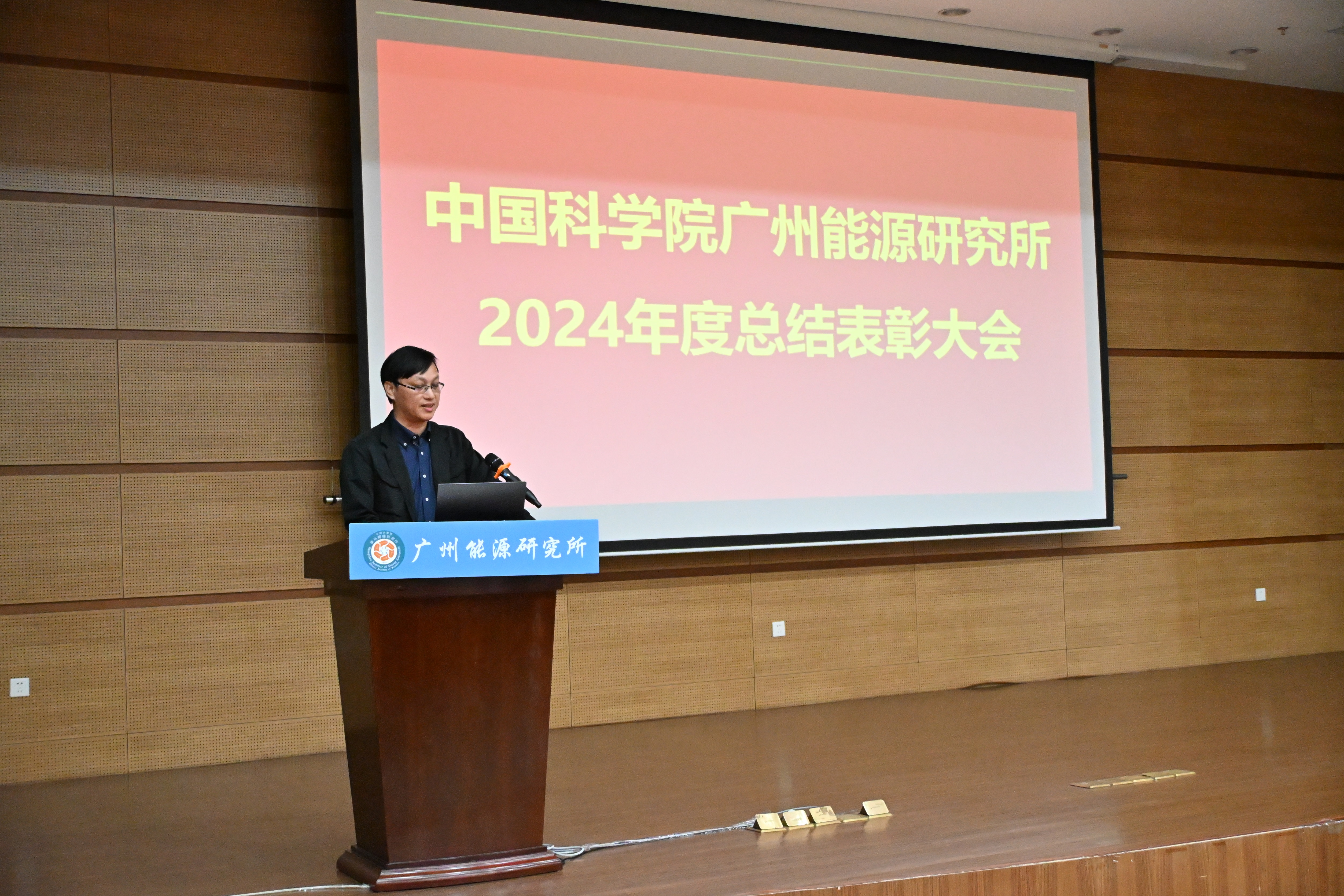 体育app官方下载