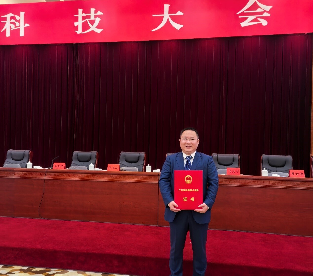 体育app官方下载